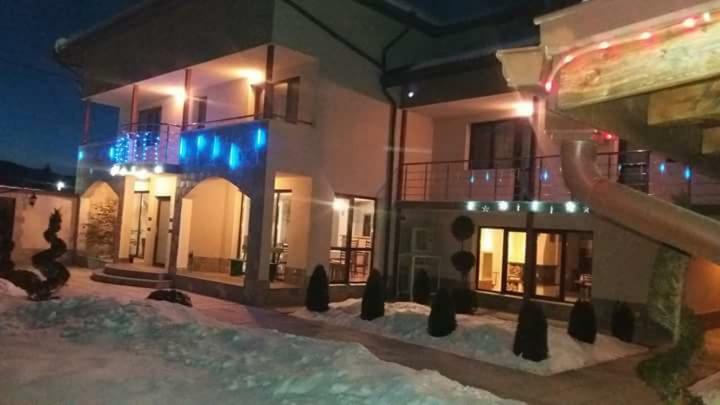 Sveti Nikola Villas Near Borovets Shiroki Dol Extérieur photo